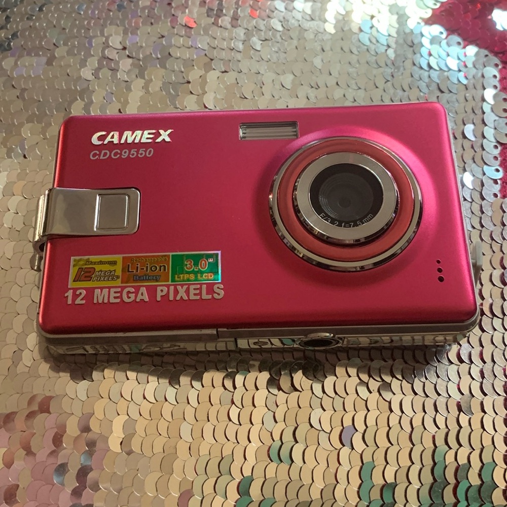 🌸 Digital camera. PINK 💞🌸💞